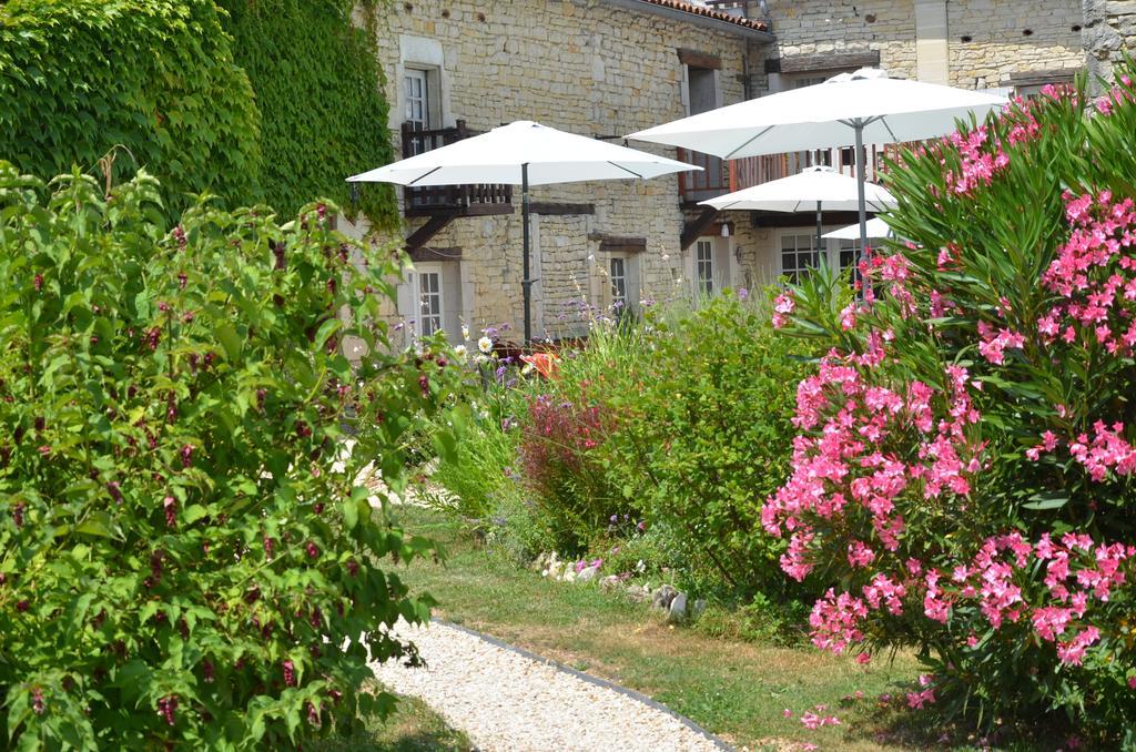 La Closerie Bed & Breakfast Nercillac Екстериор снимка